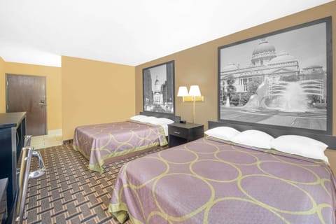 Standard Room, 2 Queen Beds | Desk, free cribs/infant beds, rollaway beds, free WiFi