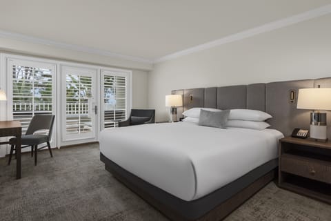 Suite, 1 Bedroom (Pacific) | Egyptian cotton sheets, premium bedding, pillowtop beds, minibar
