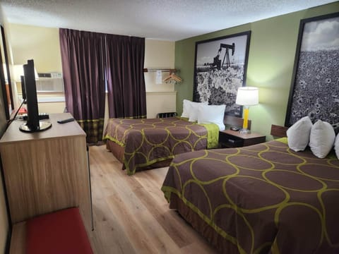 Room, 2 Double Beds, Non Smoking | Premium bedding, pillowtop beds, desk, laptop workspace