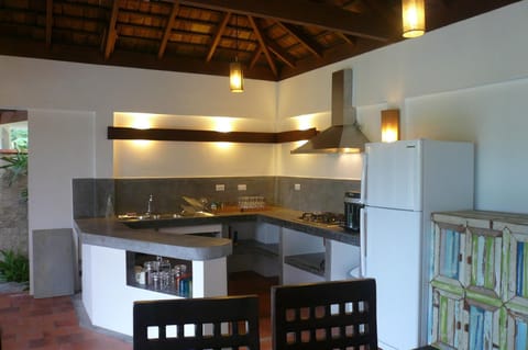 Taara Villa | Private kitchen | Coffee/tea maker, electric kettle