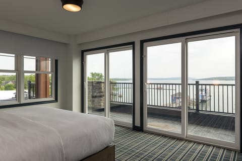 Presidential Suite, 1 King Bed, Lake View | Premium bedding, in-room safe, laptop workspace, soundproofing