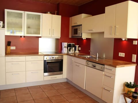 Chalet | Private kitchen | Highchair