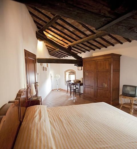 Select Comfort beds, individually furnished, desk, laptop workspace