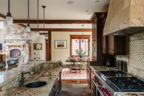 Living and dining areas flow to the kitchen.