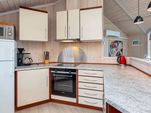 House | Private kitchen | Highchair