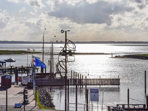 Apartment | Water view