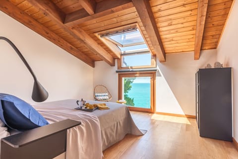 Apartment, 2 Bedrooms | 2 bedrooms, free WiFi, bed sheets