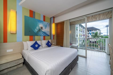 Deluxe Double or Twin Room | 1 bedroom, minibar, in-room safe, desk