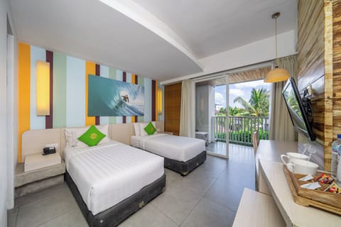 Deluxe Double or Twin Room | 1 bedroom, minibar, in-room safe, desk