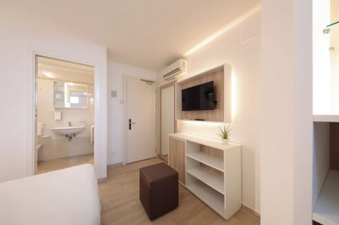 Basement master bedroom | In-room safe, desk, free WiFi