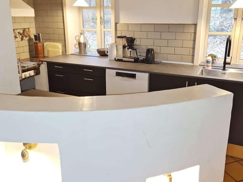 House | Private kitchen | Highchair