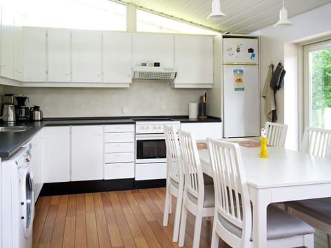 House | Private kitchen | Highchair