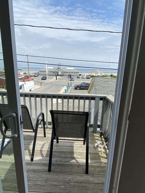 1-3, Ocean View | Terrace/patio