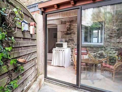Cloud, Sky, Plant, Building, Window, Land Lot, House, Grass, Door, Tree