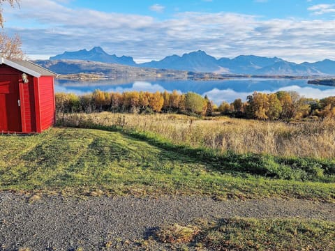 House | Miscellaneous