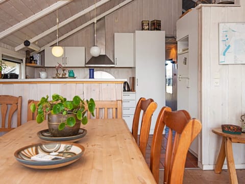 House | Dining