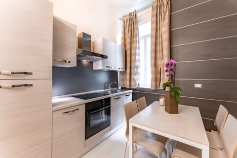 Classic Apartment | Private kitchen | Mini-fridge, stovetop, espresso maker, electric kettle