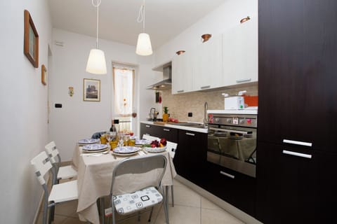 Family Apartment, 2 Bedrooms (Casa Andreas & Corinna) | Dining