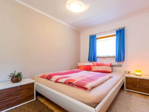 Apartment | 3 bedrooms, individually furnished, bed sheets