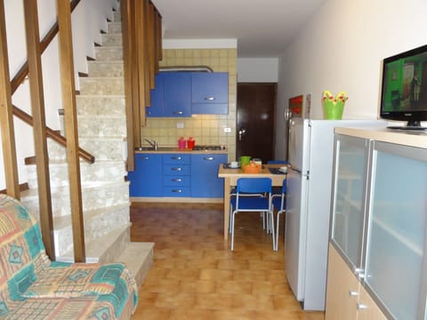 Apartment, 1 Bedroom (A30472) | Private kitchenette | Full-size fridge, stovetop, cookware/dishes/utensils