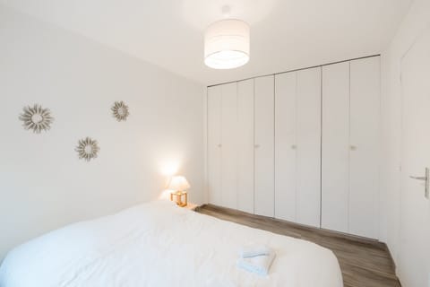 Apartment | 1 bedroom, individually furnished, iron/ironing board