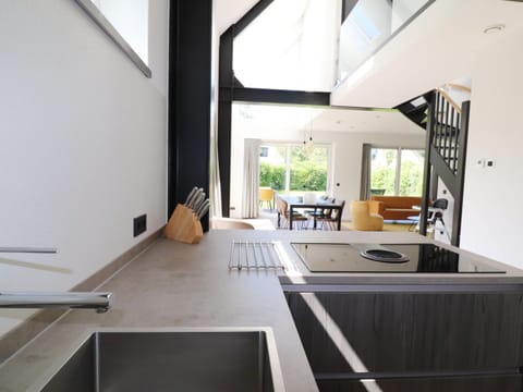 House | Private kitchen | Highchair