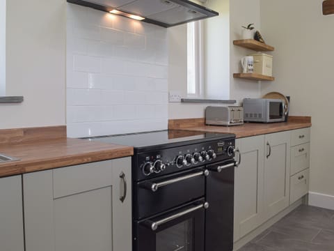 Kitchen | Bwthyn Y Bugail, Abercych, near Cardigan