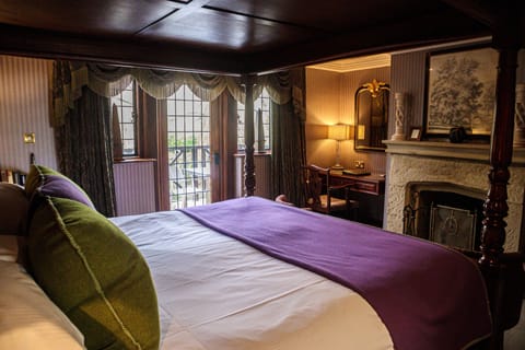 Superior Room (Henry VIII Suite) | Egyptian cotton sheets, premium bedding, in-room safe