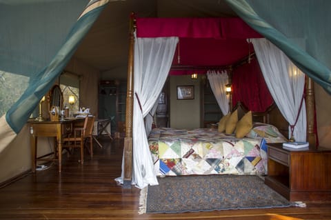 Standard Tent | Premium bedding, desk, free WiFi, bed sheets