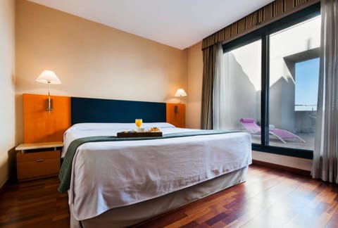 In-room safe, desk, blackout drapes, free WiFi