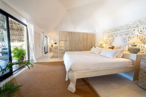 Grand Suite, Pool View | Premium bedding, memory foam beds, minibar, in-room safe