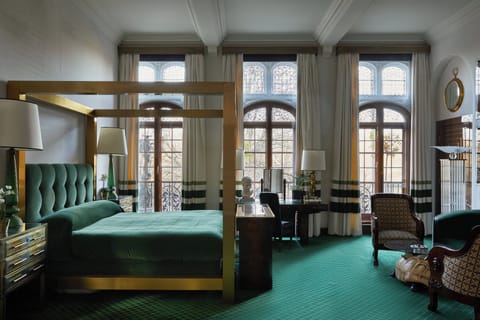 Suite (The Hermes) | Egyptian cotton sheets, premium bedding, memory foam beds, minibar