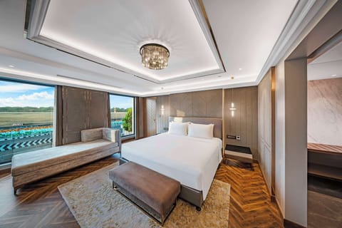 Presidential Suite (Penthouse) | 1 bedroom, premium bedding, minibar, in-room safe