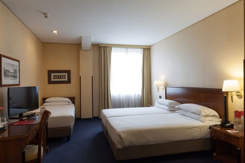 Standard Triple Room | Premium bedding, down comforters, minibar, in-room safe