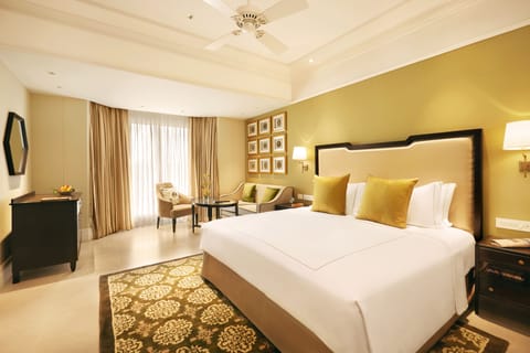 Luxury Room, 1 King Bed | View from room