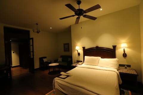 Premium bedding, memory foam beds, minibar, in-room safe