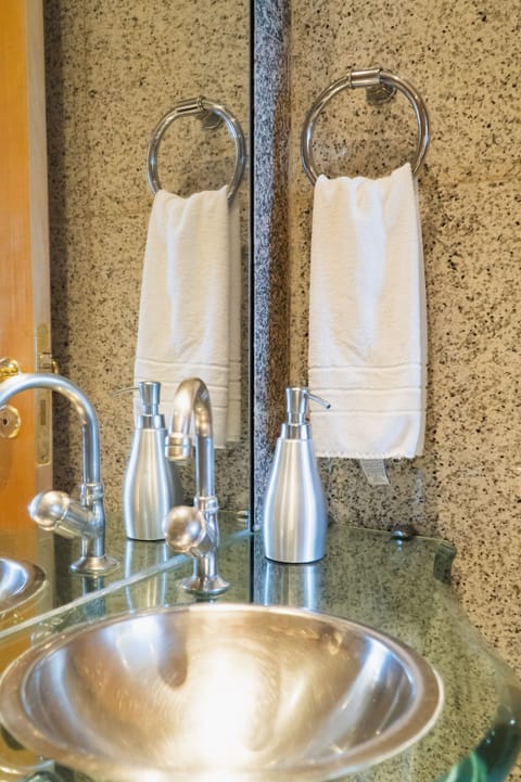 Presidential Suite, Oceanfront | Bathroom sink