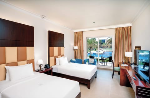 Terrace Twin Pool Access | Premium bedding, minibar, in-room safe, individually furnished