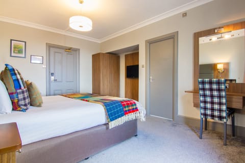 Standard Double Room | 1 bedroom, iron/ironing board, free WiFi, bed sheets