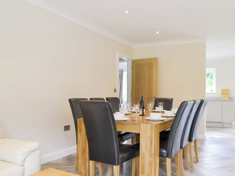 Light and airy living area | Lucy’s at the Grange - Grange Country House Holiday Cottages, Loweswater, near Cockermouth