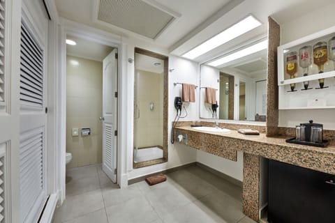 Shower, eco-friendly toiletries, hair dryer, towels