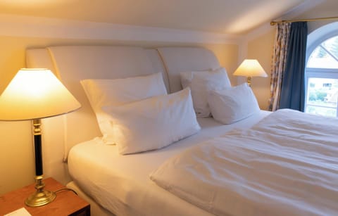 Presidential Suite | 1 bedroom, hypo-allergenic bedding, down comforters, pillowtop beds