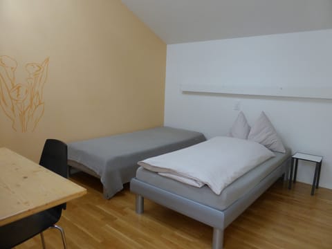 Basic Double or Twin Room, Ensuite | Desk, laptop workspace, free WiFi, bed sheets