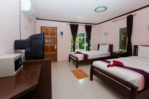 Deluxe Private Bungalow | In-room safe, soundproofing, free WiFi, bed sheets
