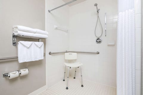 Standard Room, 2 Queen Beds, Accessible | Bathroom | Combined shower/tub, free toiletries, hair dryer, towels