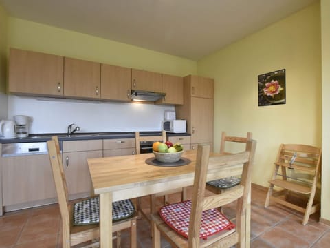 House | Private kitchen | Highchair