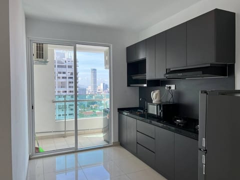 Three Bedrooms Suites | Private kitchen | Full-size fridge, microwave, stovetop, electric kettle