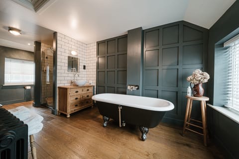 Luxury Double Room, Ensuite (Batherm ) | Bathroom