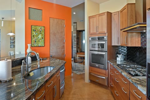 Brilliant bursts of color to inspire