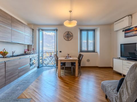 Interior Design, Flooring, Furniture, Floor, Wood, Room, Wood Flooring, Ceiling, Apartment, Home